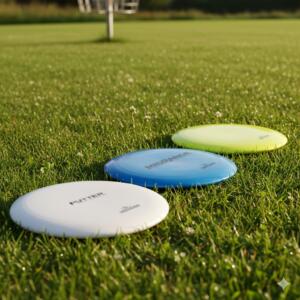 Frisbeegolf aloitussetti ja kattava opas lajin aloittamiseen oikeilla välineillä
