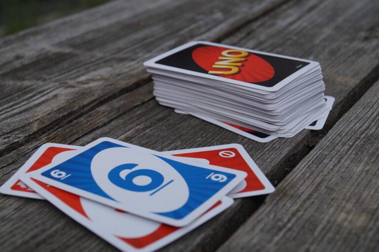 UNO Flip